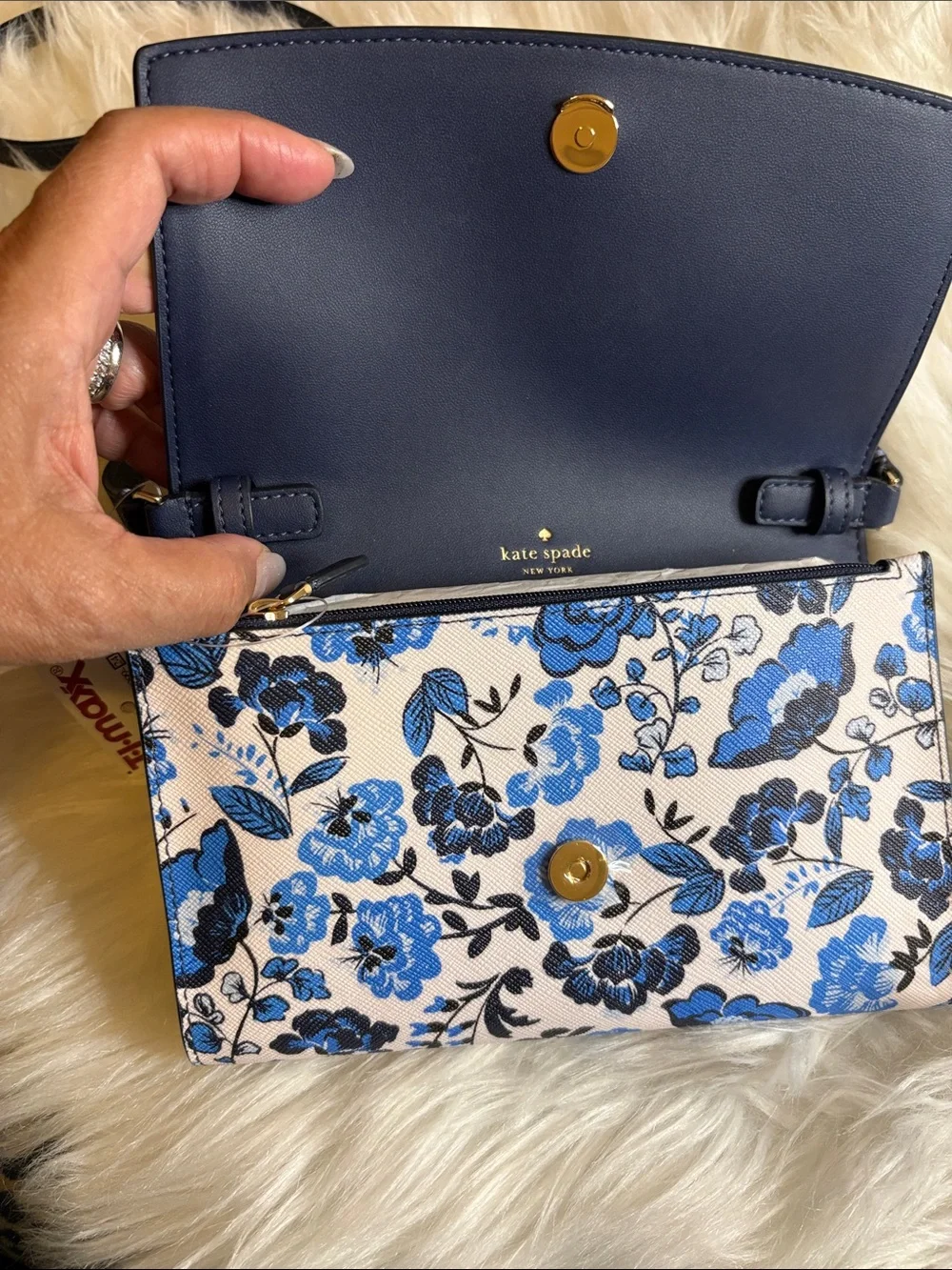 kate spade Blue and Black Vase Floral Crossbody wallet on a string Perry